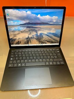 Microsoft Surface Laptop 4 Zustand Top / Wie Neu