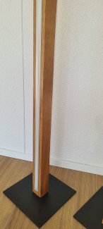 Massiv Eichenholz-Stehleuchte 160cm - Gratisinserat.ch
