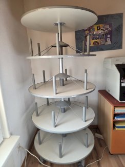  4 Etagen Ordner-Drehsäule, ohne Ordner, H 2020 mm  - Gratisinserat.ch