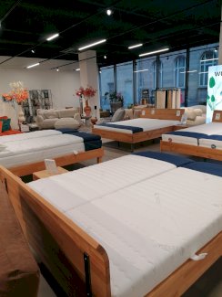 Aufbauhilfe für den Showroom in Schlieren - Gratisinserat.ch