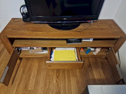 Schöner TV-Möbel - Gratisinserat.ch