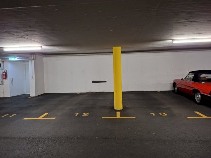 Parkplatz in Tiefgarage zu vermieten. - Gratisinserat.ch