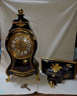 anitike Zenith Wand oder Standuhr le locle aus den50iger - Gratisinserat.ch