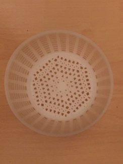Milchfarbiger Korb - Gratisinserat.ch