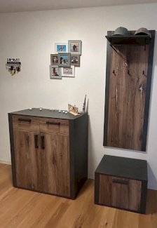 Garderobe  - Gratisinserat.ch