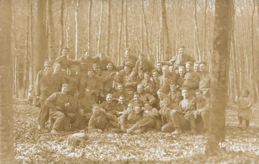  Militär WK, Soldaten beim Gruppenfoto Termin um 1928**  - Gratisinserat.ch