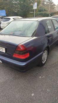 Mercedes Benz C200