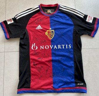 FC Basel Trikot Signiert von der ganzen Mannschaft - Gratisinserat.ch