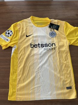 Yann Sommer original Inter Milan Trikot mit Hose XL