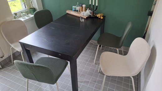 Esstisch, gratis - Gratisinserat.ch