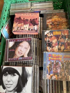 100 CDs  - Gratisinserat.ch