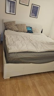 Boxspring-Bett 180×200 mit Stauraum & Lattenrost – TOP-Zustand! 🛏️ - Gratisinserat.ch
