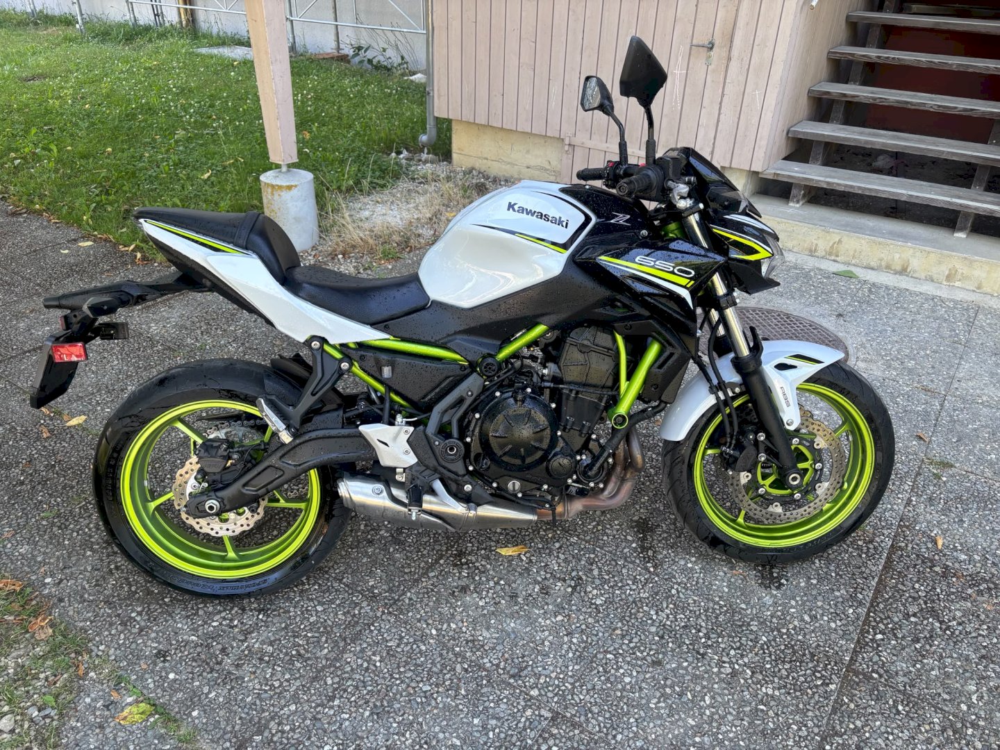 Photo