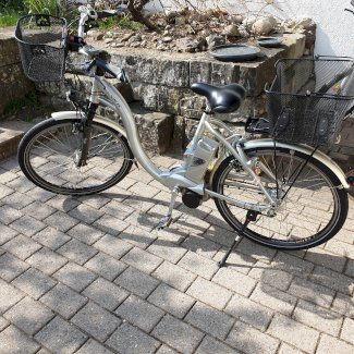 GÜNSTIG - zu verkaufen: Premium - Elektrovelo "Flyer"