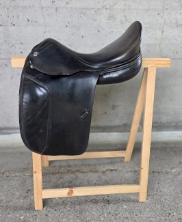 Felix Bühler Dressursattel (mieten/kaufen) - Gratisinserat.ch