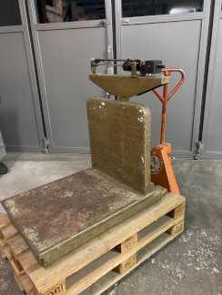 Rustikale Dezimalwaage bis 450kg - Gratisinserat.ch