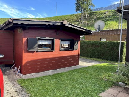 Winterfester Campingwagen mit kl. Chaletanbau - Gratisinserat.ch