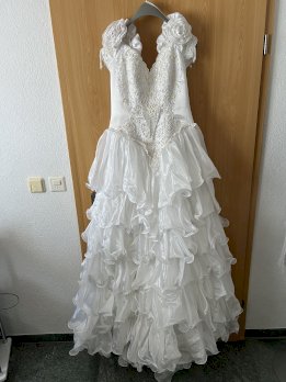 Hochzeitkleid