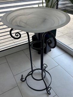 vielseitigen Dekotisch / Beistelltisch im mediterranen Stil. - Gratisinserat.ch