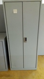 Lista Metallschrank Occasion 80x65x183cm B/T/H - Gratisinserat.ch