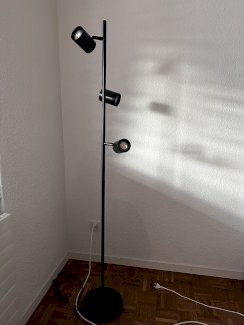 Stehlampe  - Gratisinserat.ch
